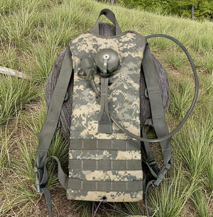 US Army ACU Hydration 100 OZ 3L System W/ BLADDER Camelback UCP Pack